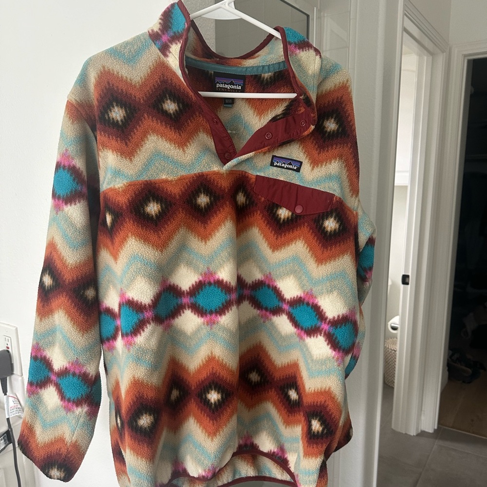 Patagonia fleece pullover